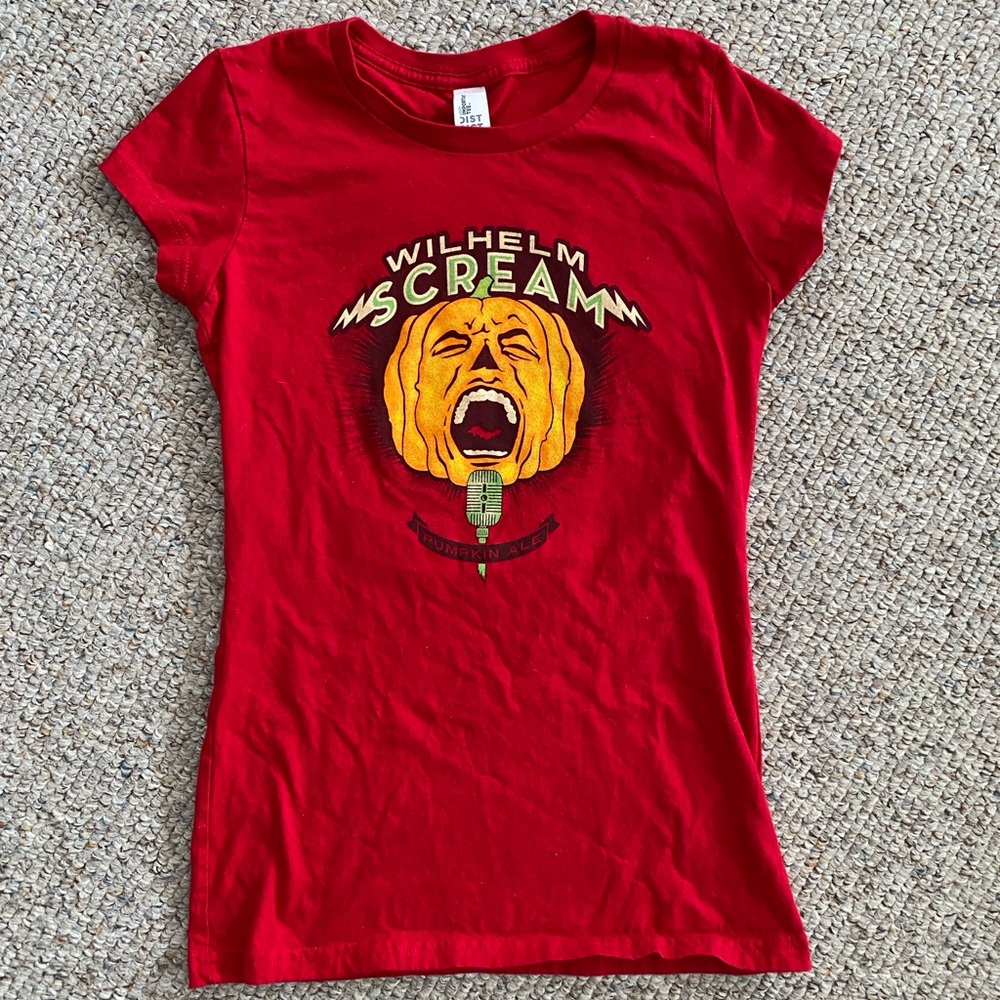 MAGIC HAT BREWING COMPANY: Beer T-shirt Women’s Small